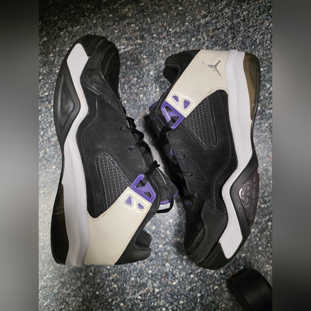 Jordan's mens 12 black and white